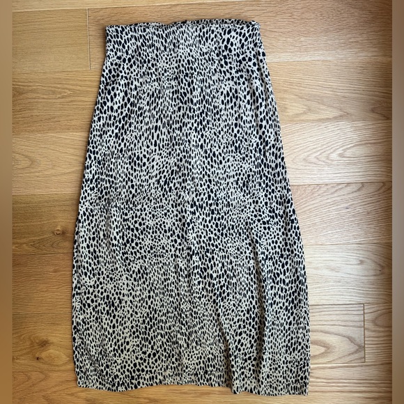 Brandy Melville Cheetah Print Midi Skirt one size - Picture 1 of 4